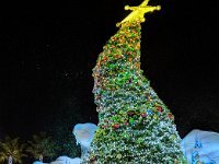 Holiday 2018 Universal 173448  The Grinch Christmas Tree